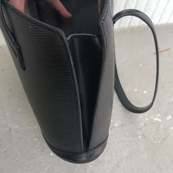 Louis Vuitton Epi St Jacques - Picture 3 of 11